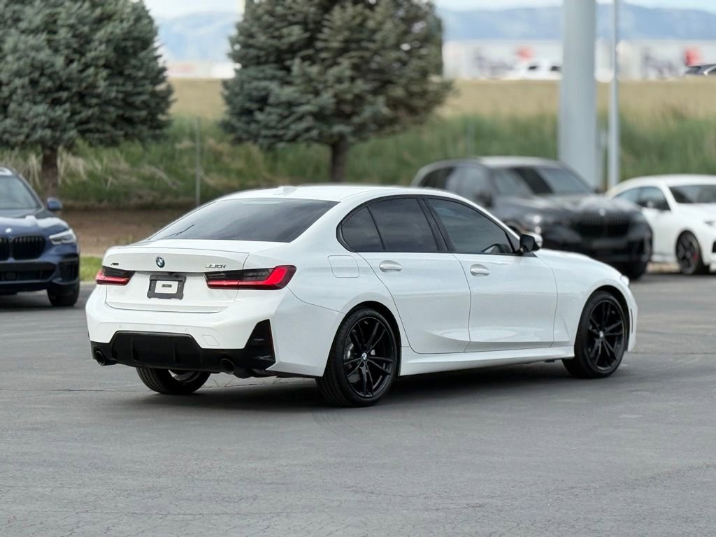 Used 2024 BMW 330i xDrive Sedan w/ M Sport Package image 5