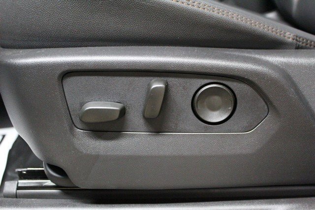 New 2026 GMC Sierra 2500 AT4 w/ Technology Package image 19