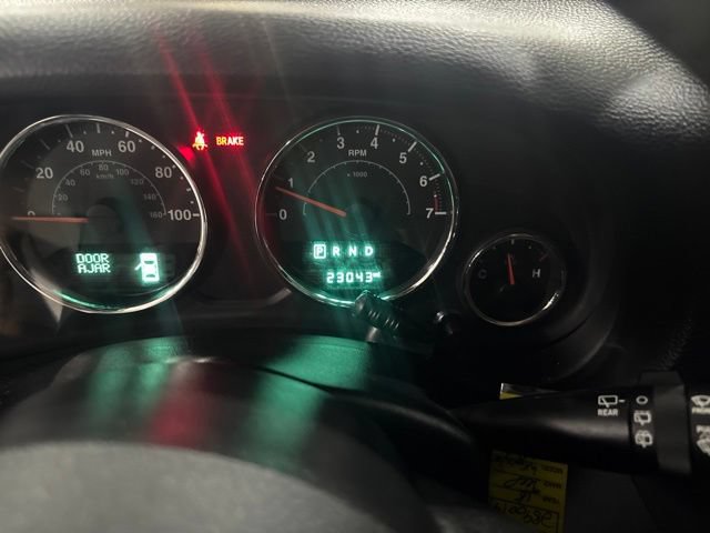 Used 2018 Jeep Wrangler Sport AWD/4WD image 17