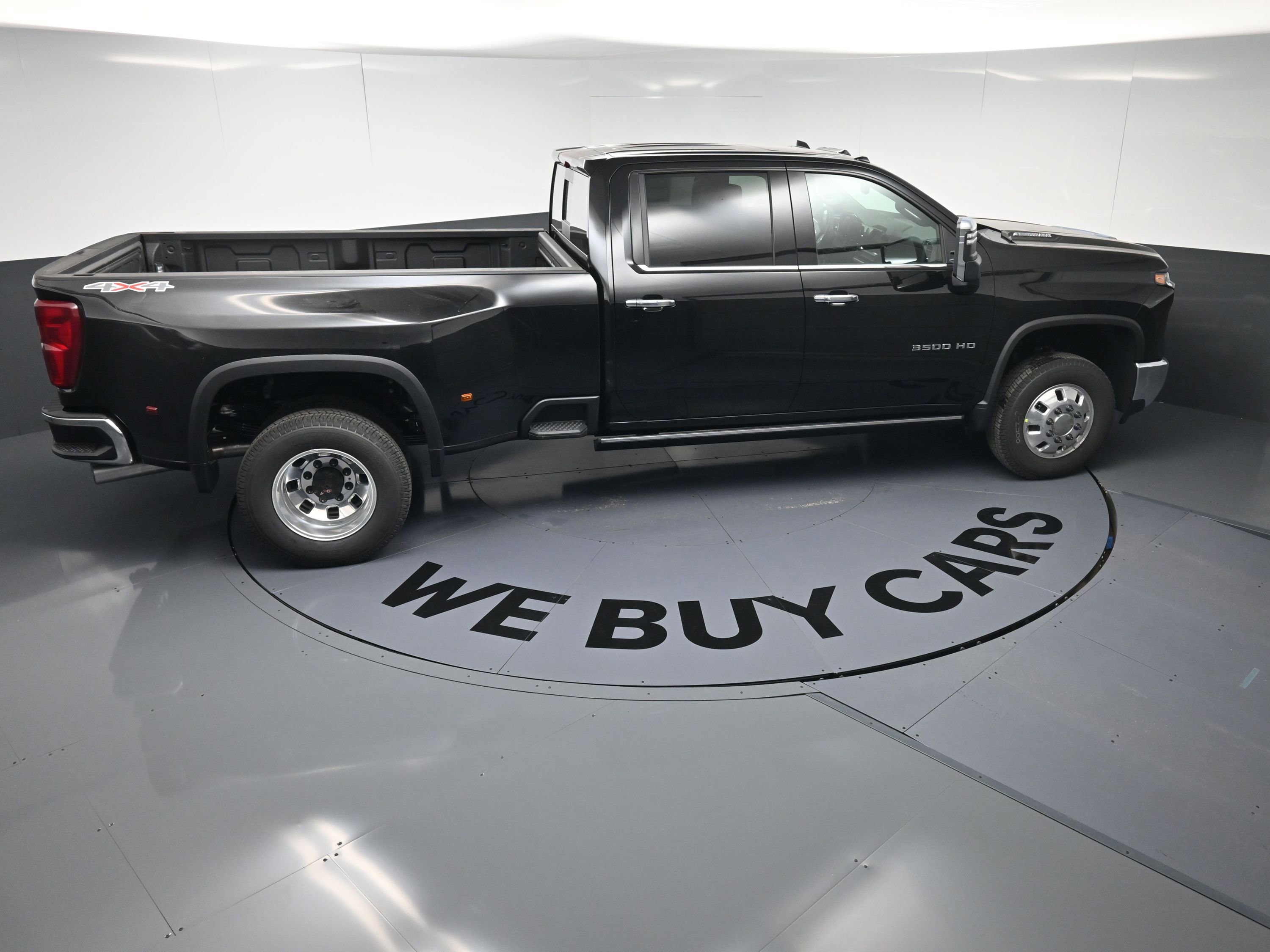 New 2026 Chevrolet Silverado 3500 LTZ w/ LTZ Plus Package image 35