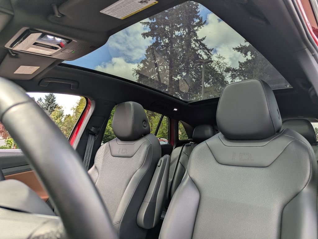 Certified 2021 Volkswagen ID.4 Pro S w/ Gradient Package AWD/4WD image 23