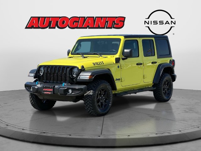 Used 2023 Jeep Wrangler Unlimited w/ Cold Weather Group AWD/4WD image 8