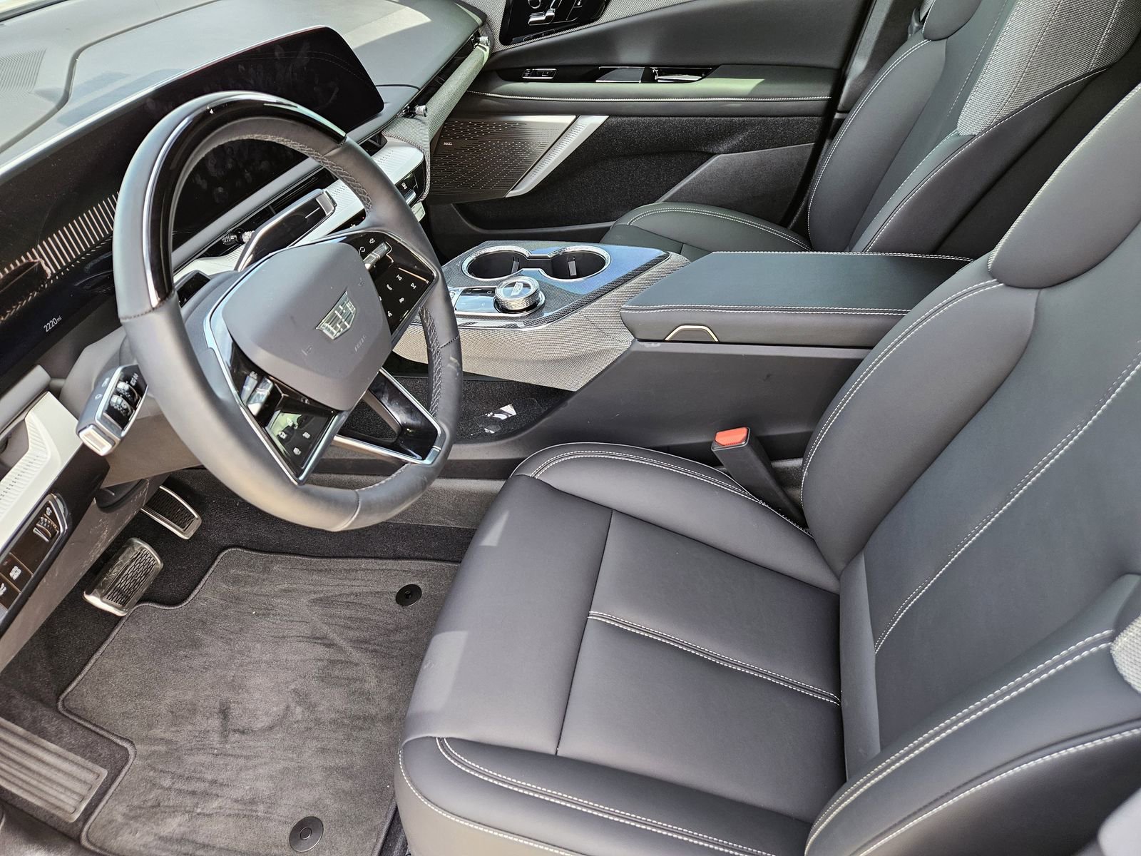 New 2026 Cadillac Optiq Sport 1 AWD/4WD image 15