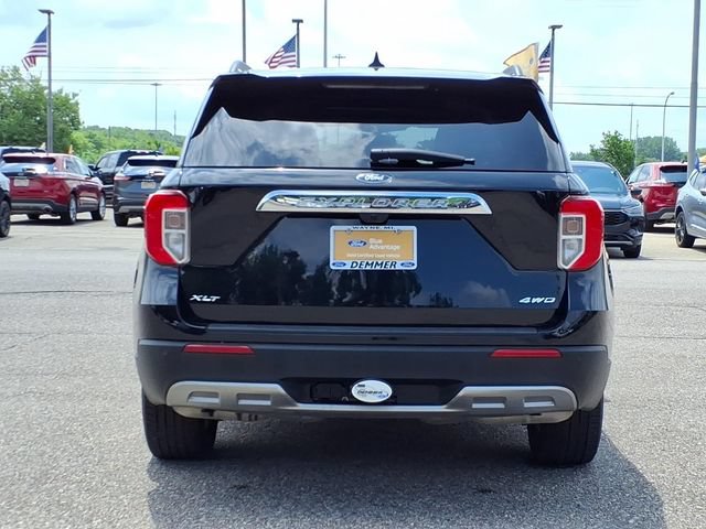 Certified 2023 Ford Explorer XLT w/ Equipment Group 202A AWD/4WD image 5