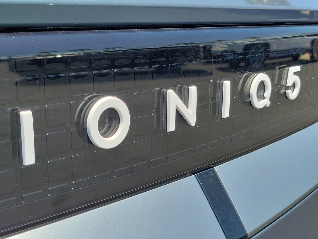 Used 2024 Hyundai Ioniq 5 SEL RWD image 29