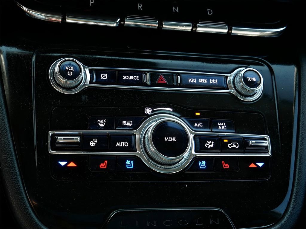 Used 2022 Lincoln Corsair Grand Touring w/ Elements Technology Bundle image 21