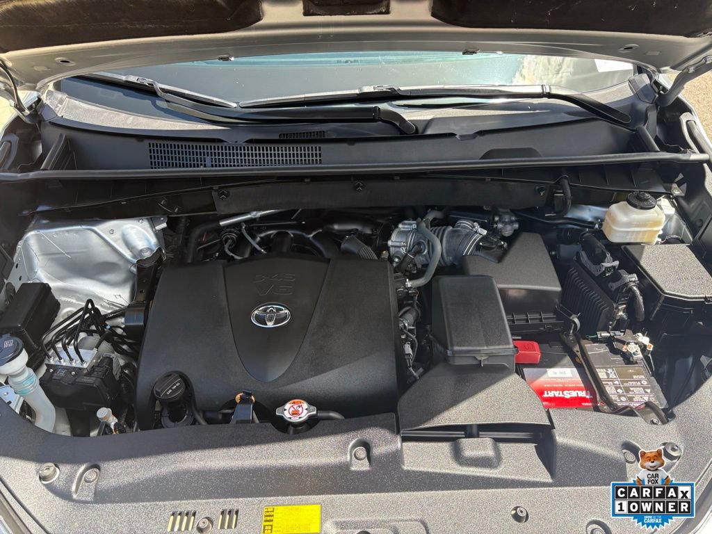 Used 2019 Toyota Highlander XLE AWD/4WD image 30