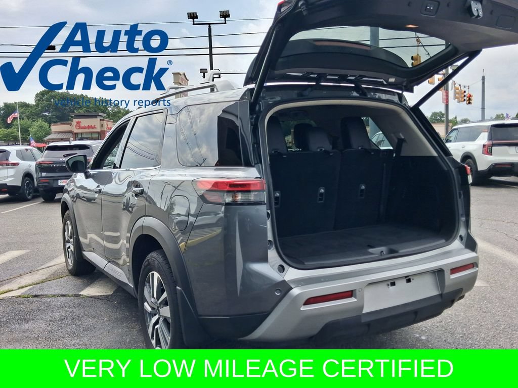 Certified 2024 Nissan Pathfinder SL AWD/4WD image 9