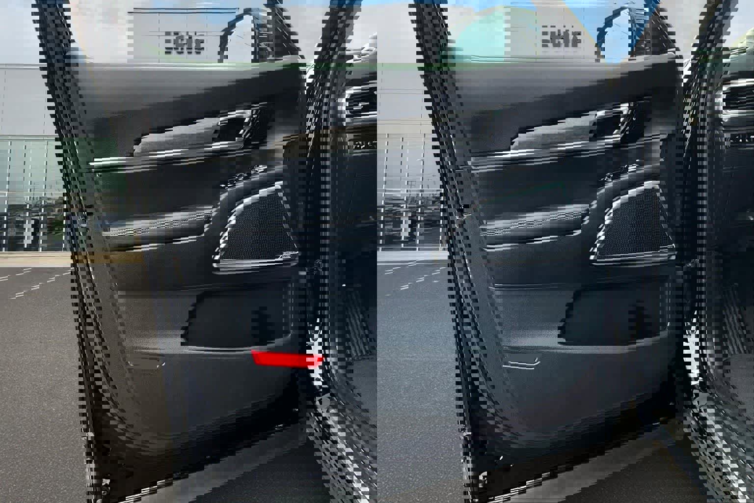 Used 2022 Kia Telluride SX image 28