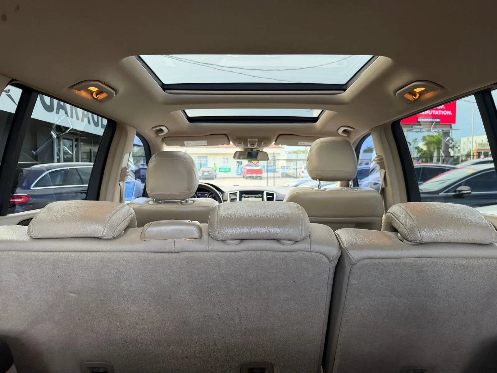 Used 2016 Mercedes-Benz GL 450 4MATIC w/ Premium I Package image 44