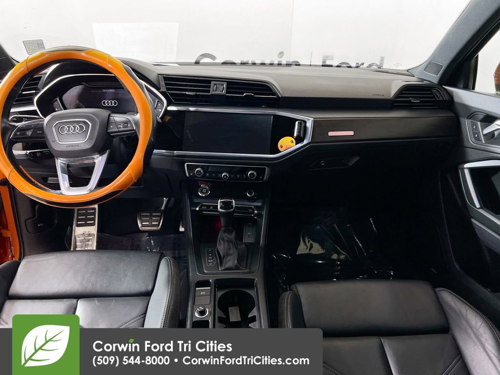 Used 2023 Audi Q3 2.0T Premium Plus w/ Premium Plus Package image 7