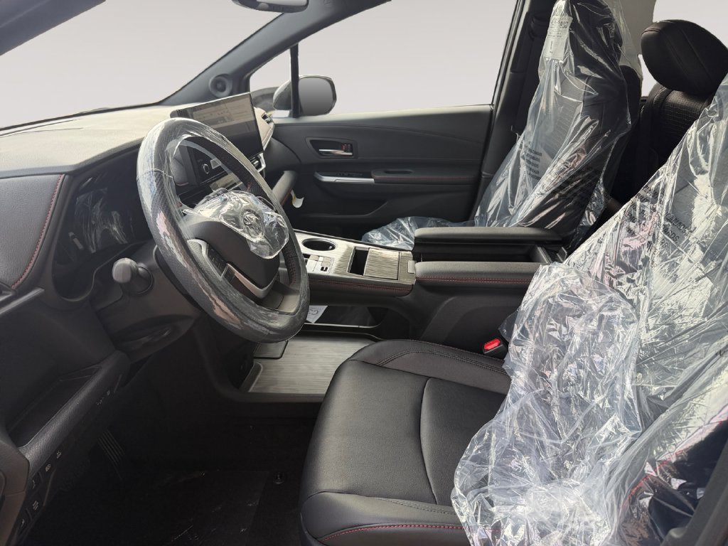 New 2026 Toyota Sienna XSE AWD/4WD image 9