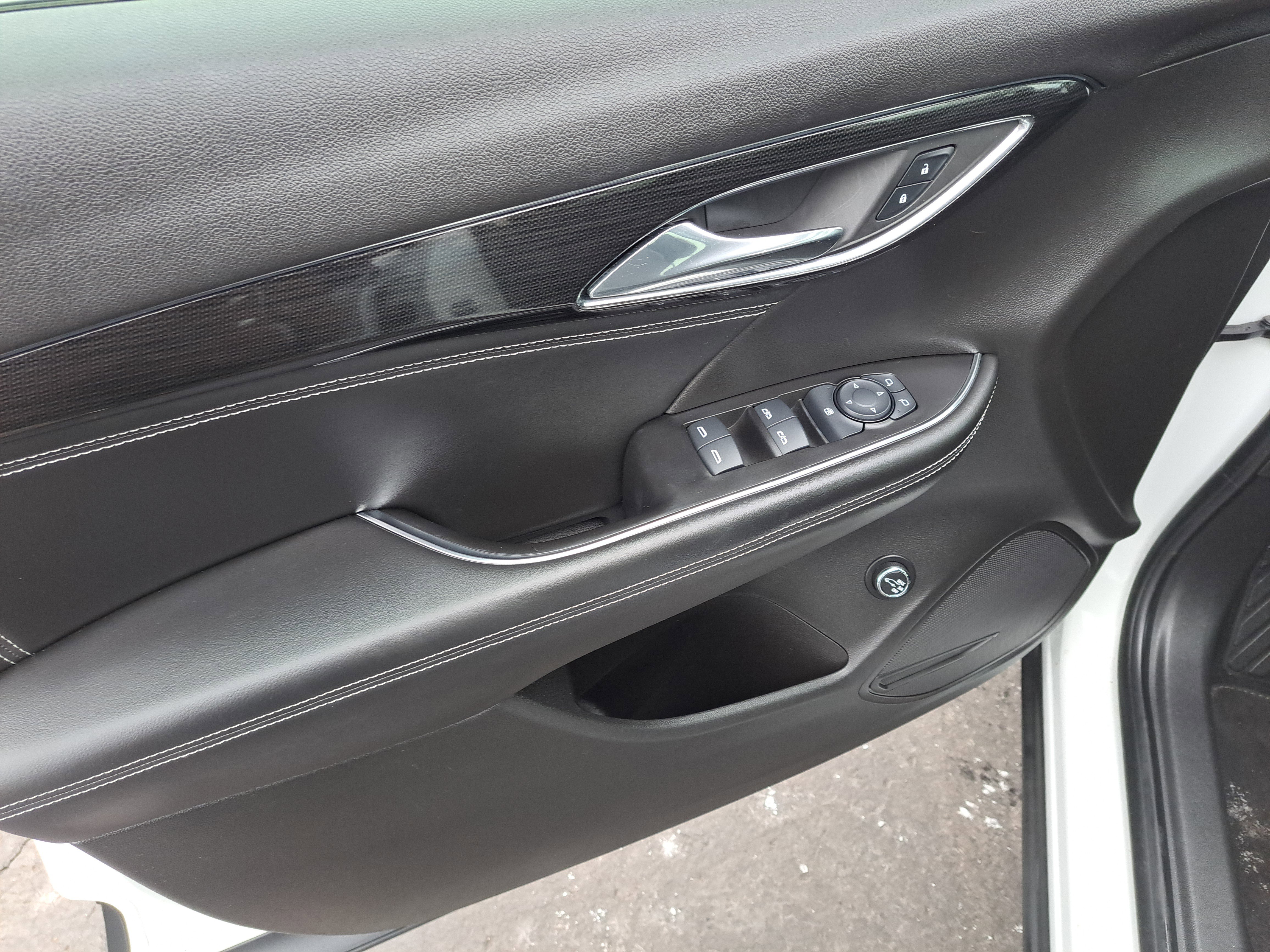 Used 2022 Buick Envision Preferred image 13