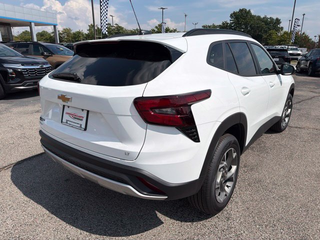 New 2026 Chevrolet Trax LT FWD image 3