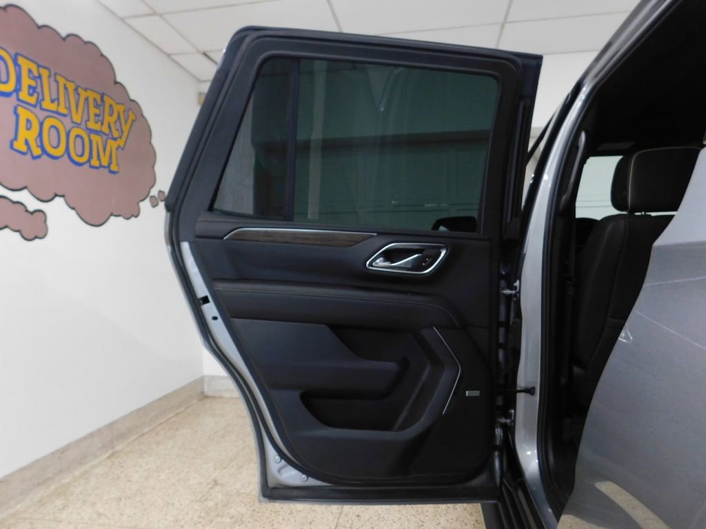 Used 2024 Chevrolet Tahoe Premier w/ Premium Package AWD/4WD image 74