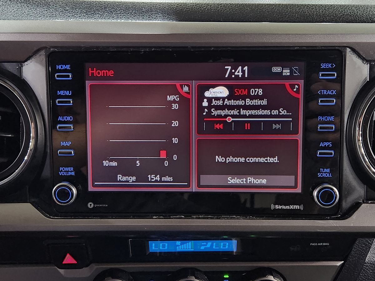 Used 2022 Toyota Tacoma SR5 RWD image 31