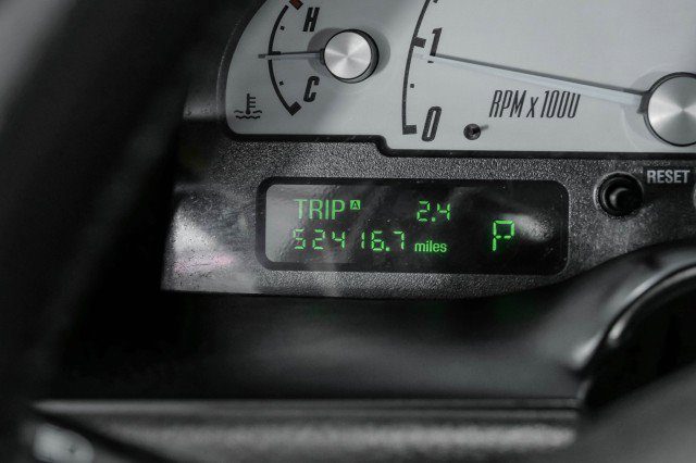 Used 2002 Ford Thunderbird image 19