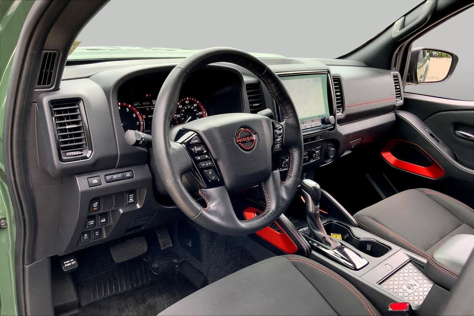 Used 2024 Nissan Frontier PRO-4X w/ Pro Convenience Package AWD/4WD image 18