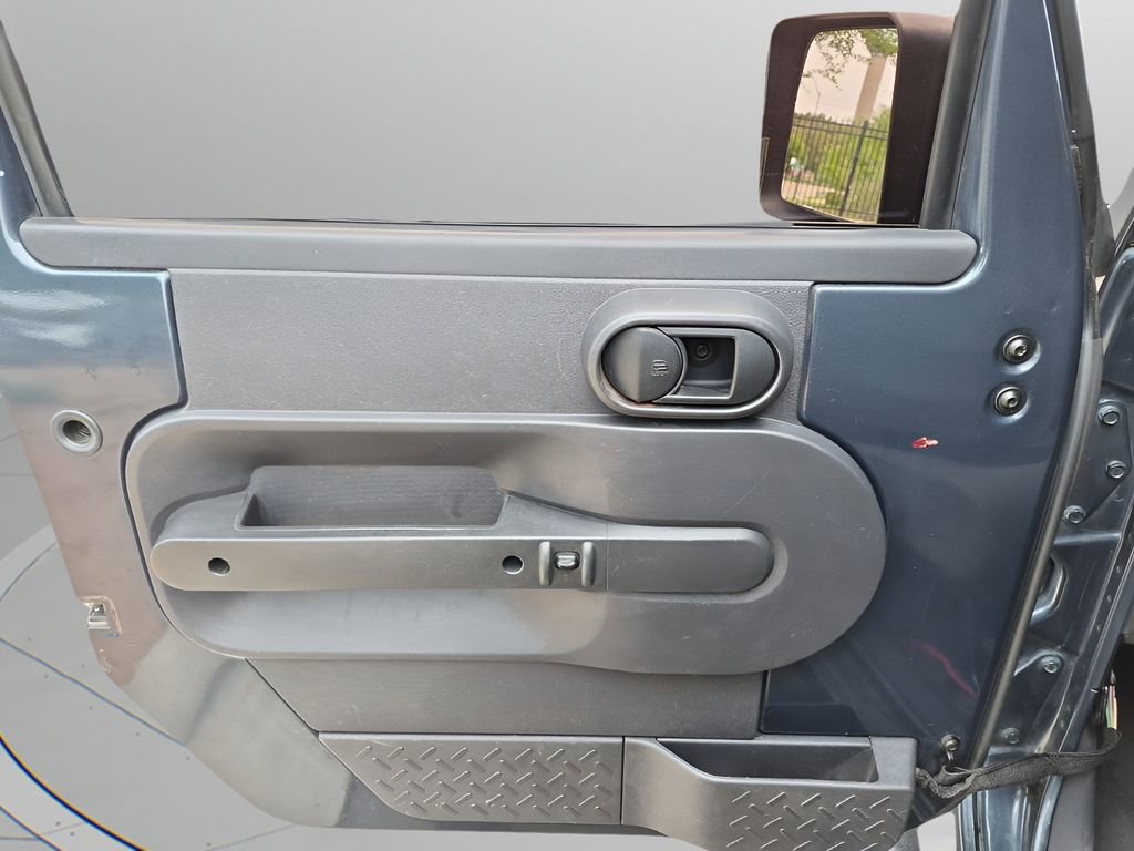 Used 2008 Jeep Wrangler X image 26