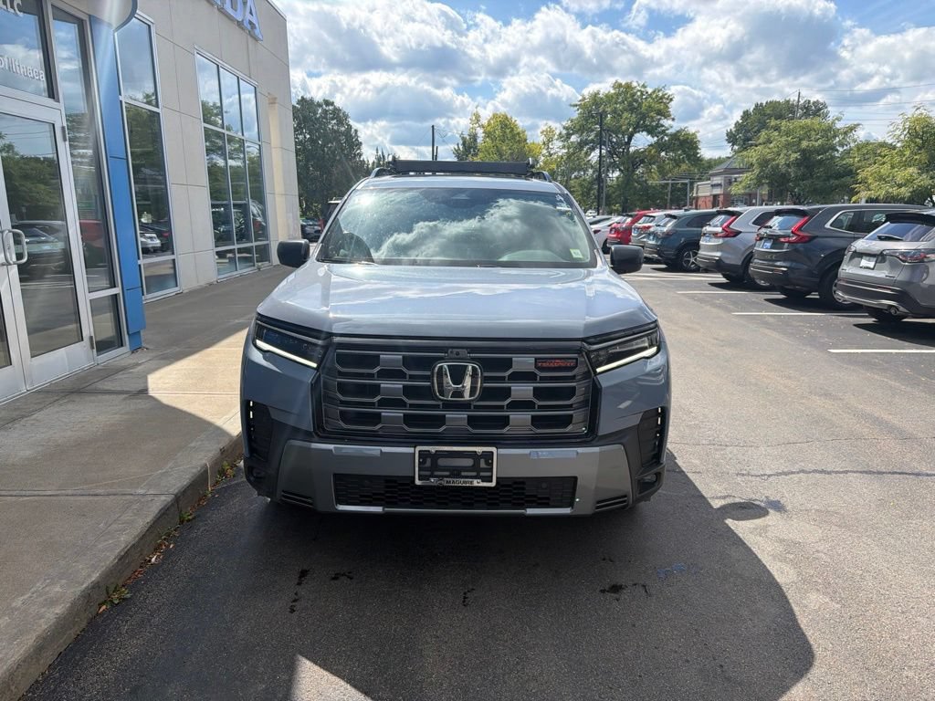 New 2026 Honda Pilot TrailSport image 2