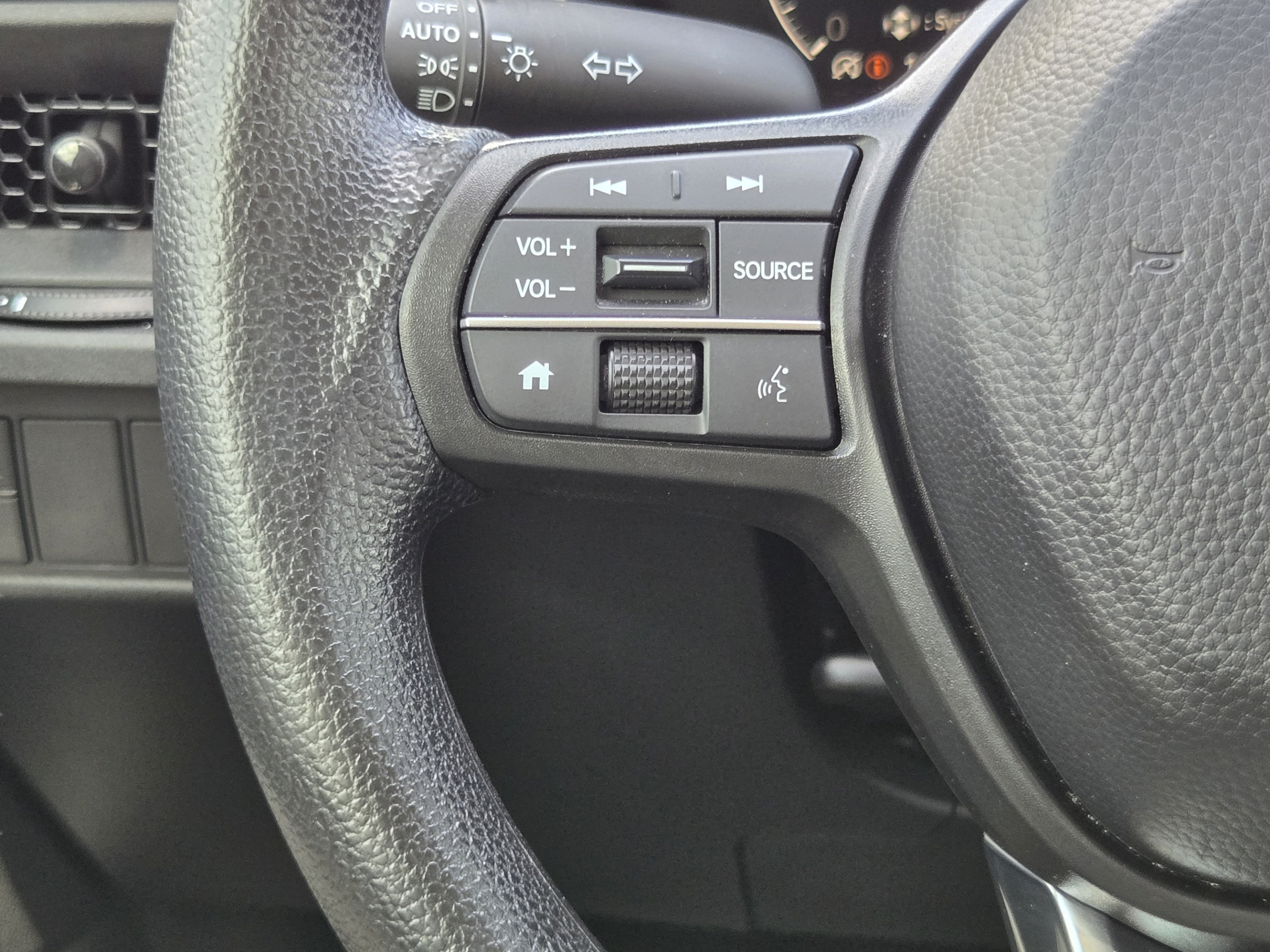 Used 2023 Honda CR-V EX image 26