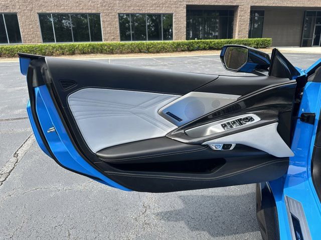 Used 2023 Chevrolet Corvette Z06 RWD image 10