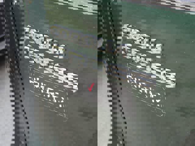 Used 2023 Toyota Corolla Cross XLE w/ Convenience Package image 14