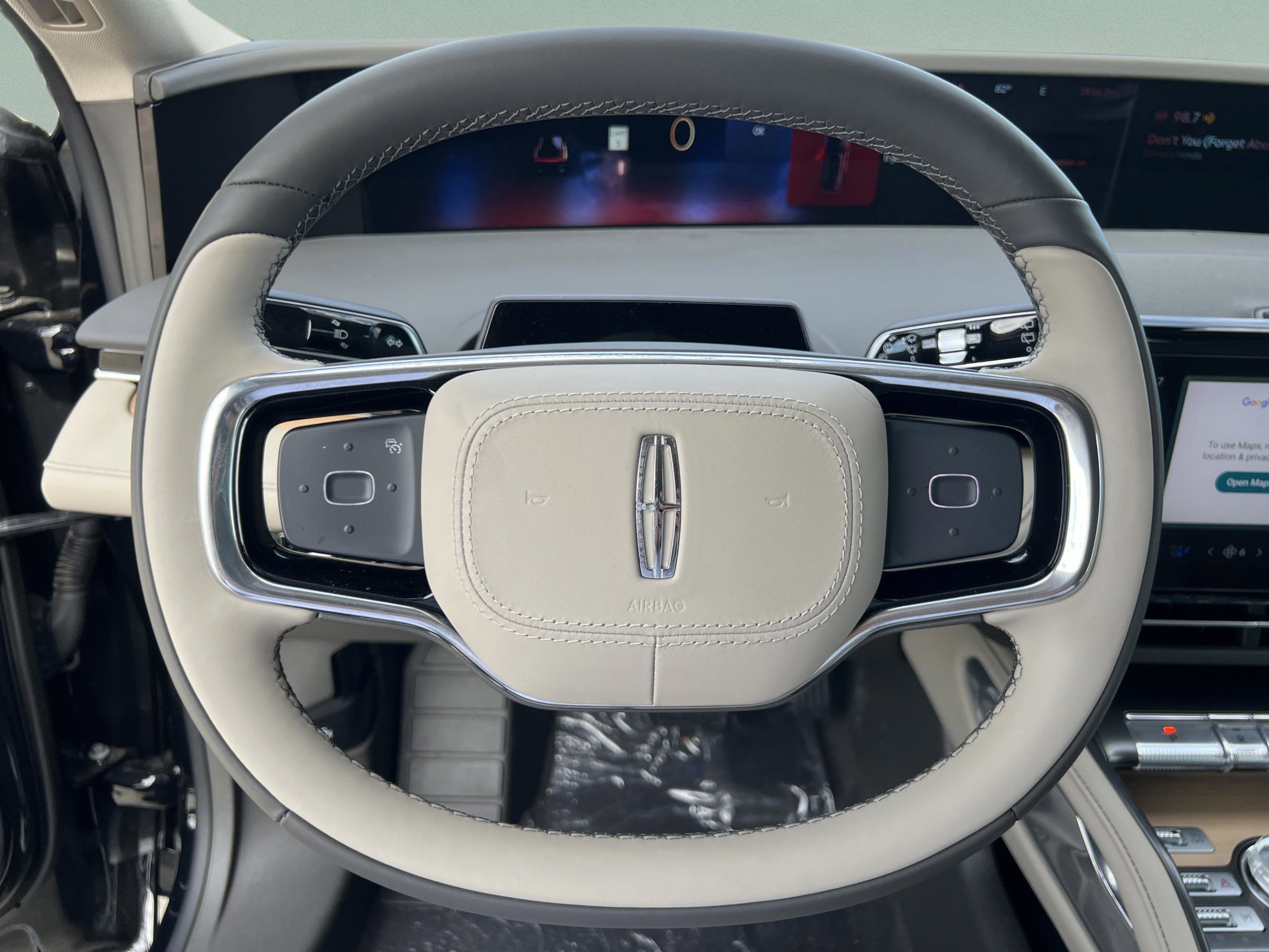 New 2025 Lincoln Nautilus Reserve image 22