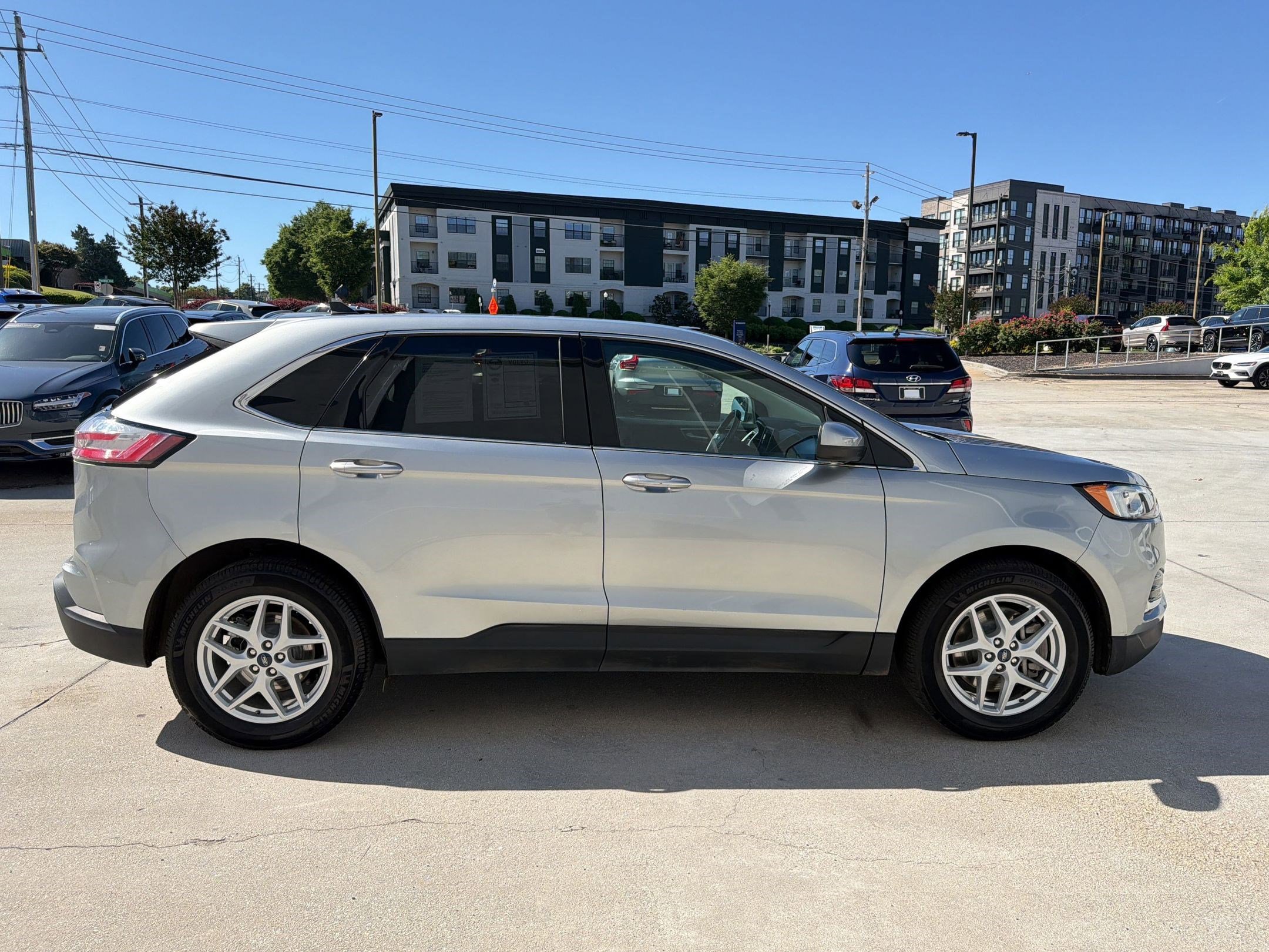 Used 2021 Ford Edge SEL w/ Convenience Package FWD image 8