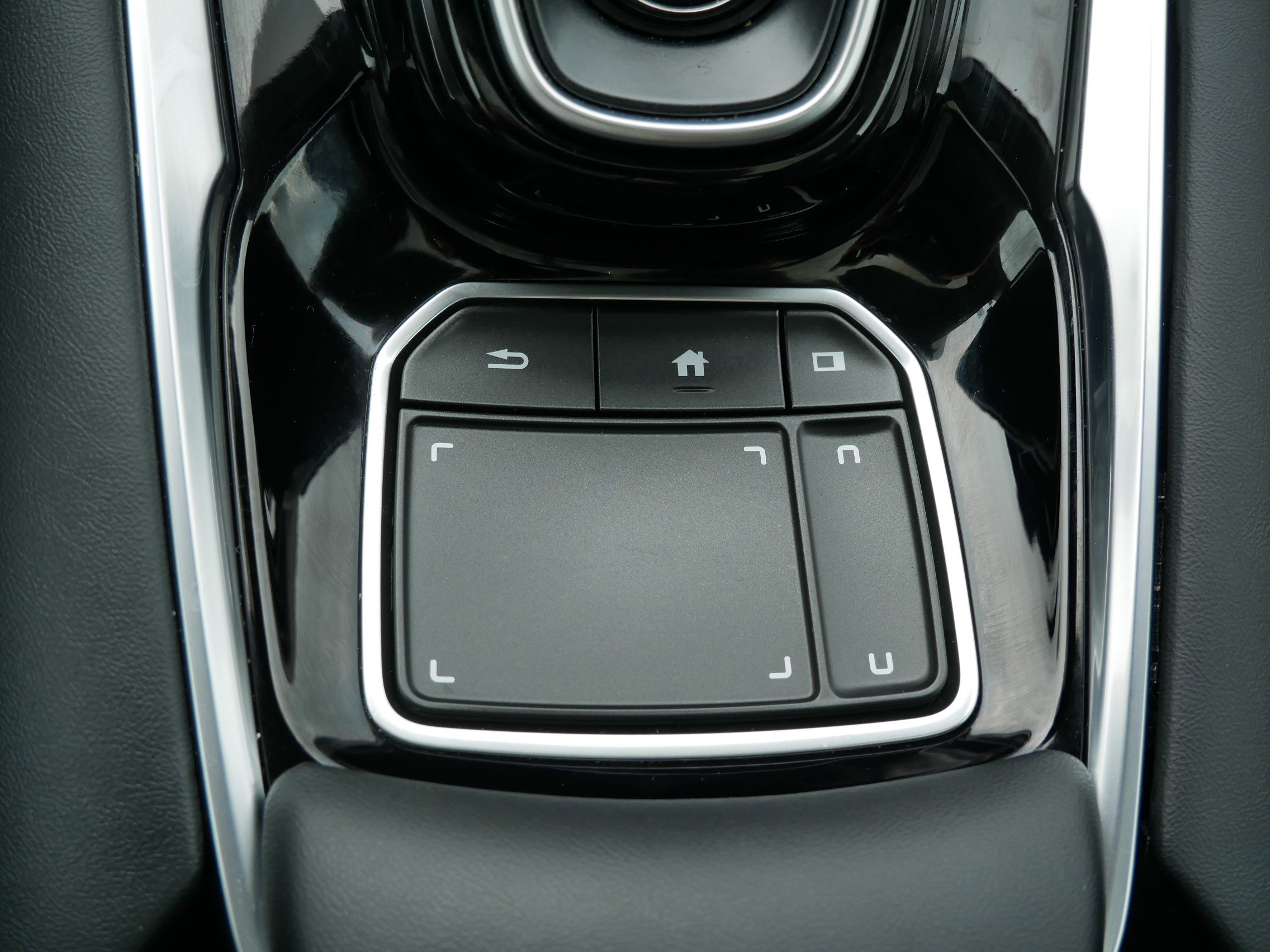 Used 2023 Acura RDX SH-AWD image 31