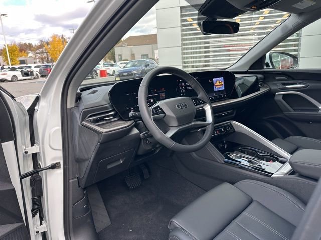 New 2025 Audi Q5 Premium Plus AWD/4WD image 15