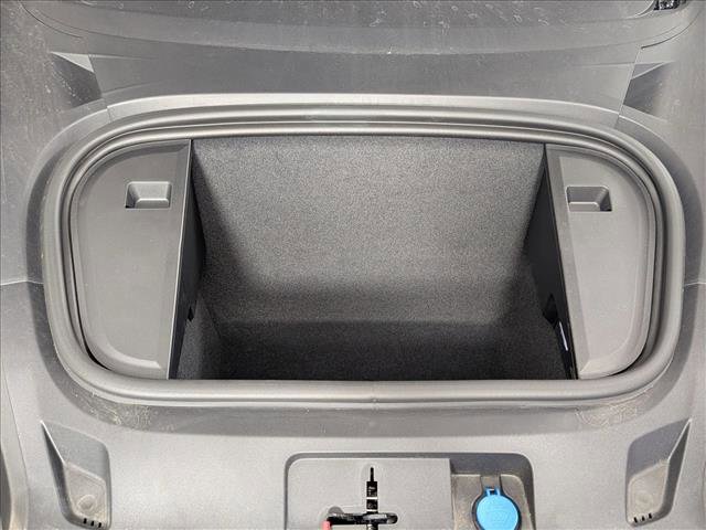 New 2025 Porsche Taycan 4 Cross Turismo image 26