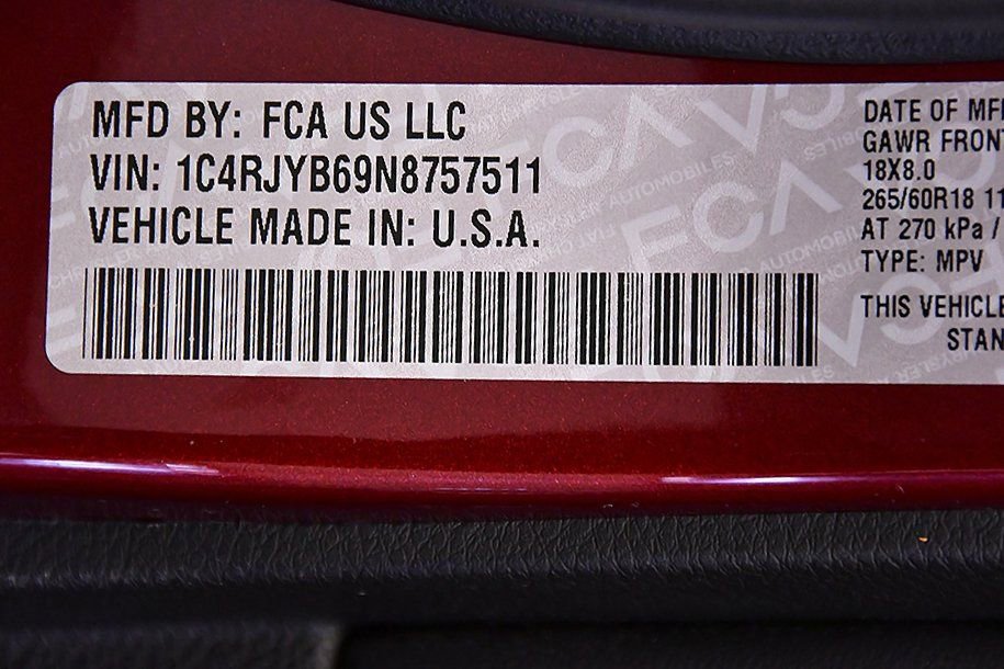 Used 2022 Jeep Grand Cherokee Limited 4xe image 12