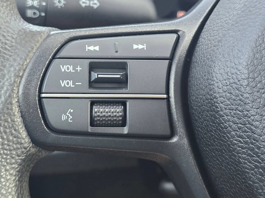 Used 2023 Honda Accord EX image 36