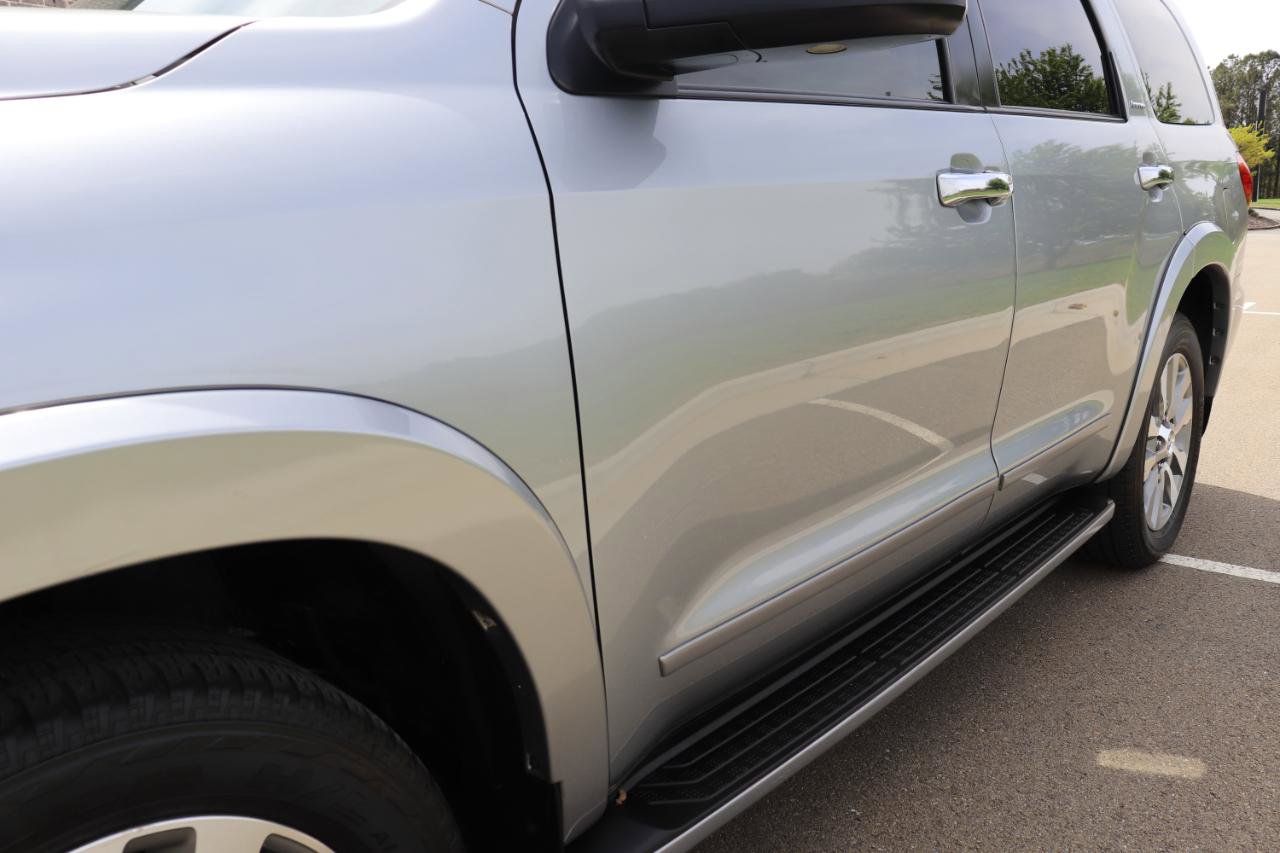 Used 2016 Toyota Sequoia Limited image 18