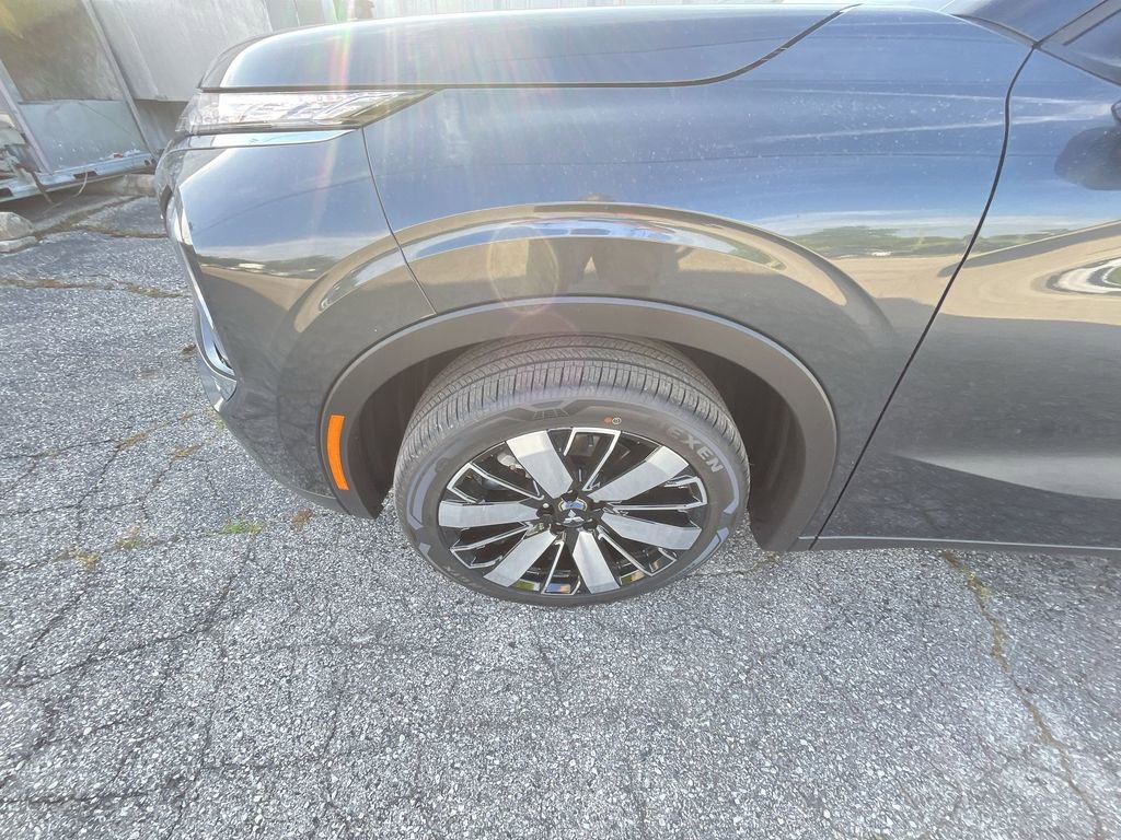 New 2025 Mitsubishi Outlander SE image 10