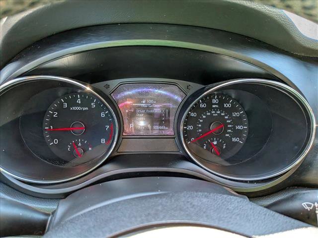 Used 2021 Kia Sedona EX image 9