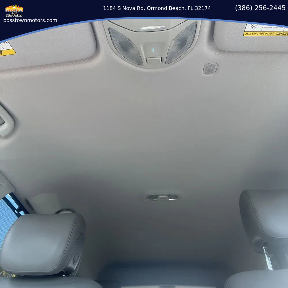 Used 2014 Hyundai Santa Fe Sport w/ Premium Equipment Package 03 image 29