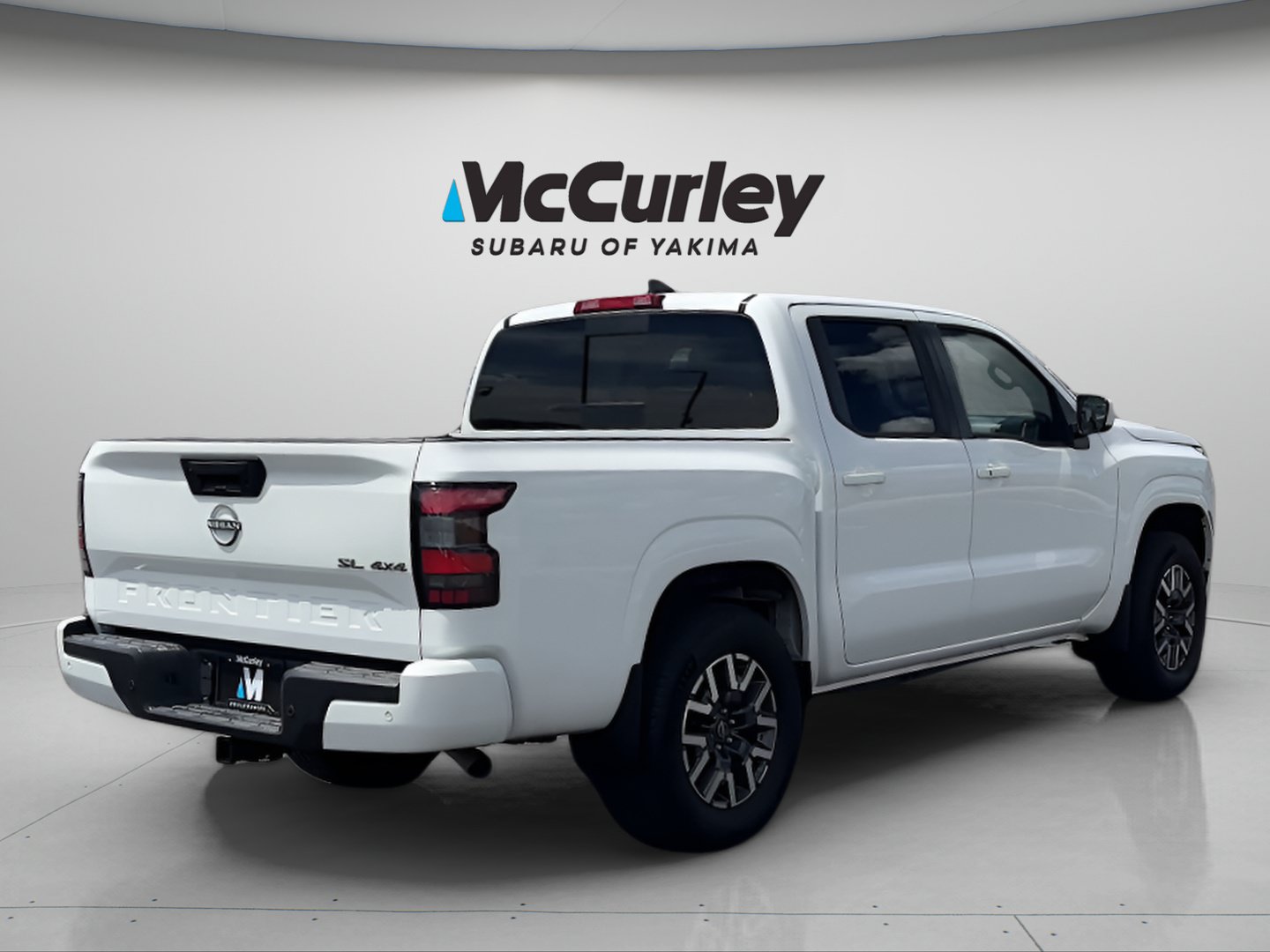 Used 2024 Nissan Frontier SL w/ Technology Package AWD/4WD image 6