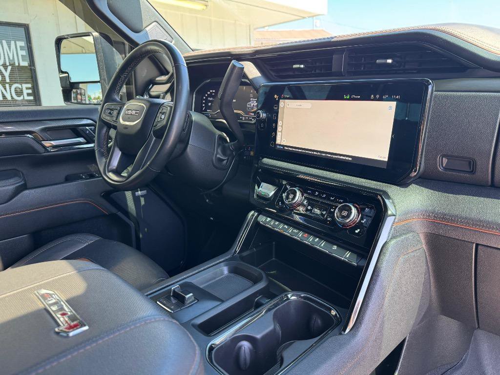 Used 2024 GMC Sierra 2500 AT4 w/ AT4 Premium Plus Package AWD/4WD image 30