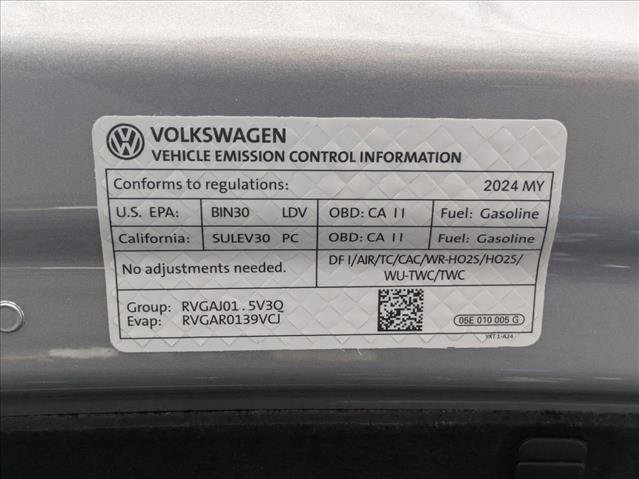 Certified 2024 Volkswagen Jetta Sport image 23