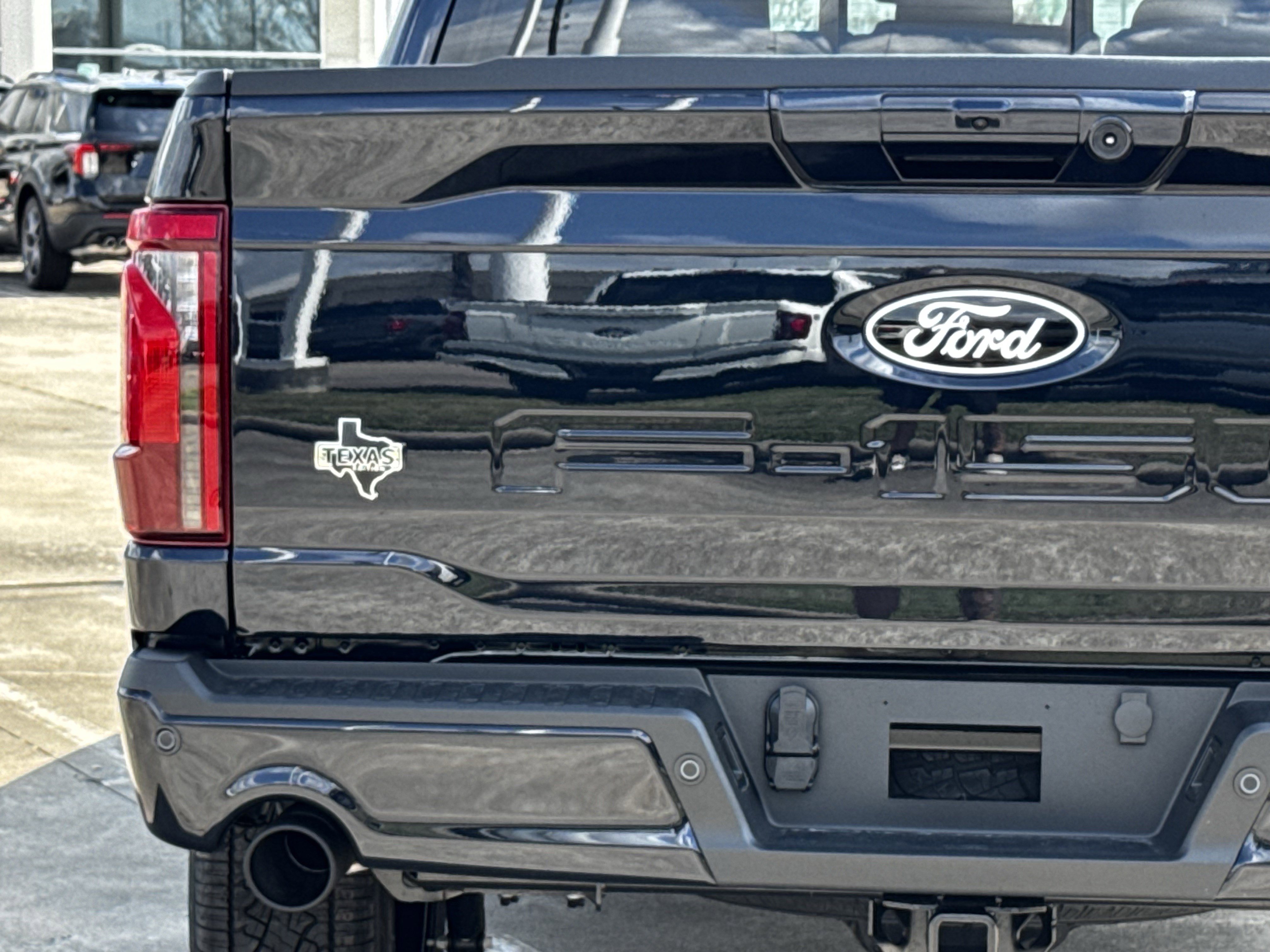 New 2026 Ford F150 XLT w/ Equipment Group 302A MID AWD/4WD image 11