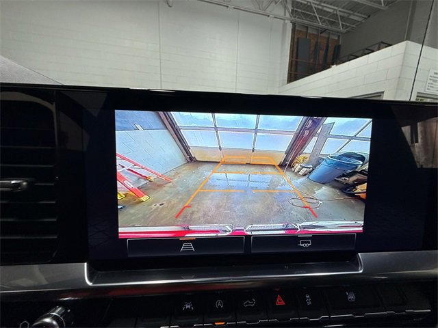 Certified 2025 GMC Sierra 1500 Elevation image 17