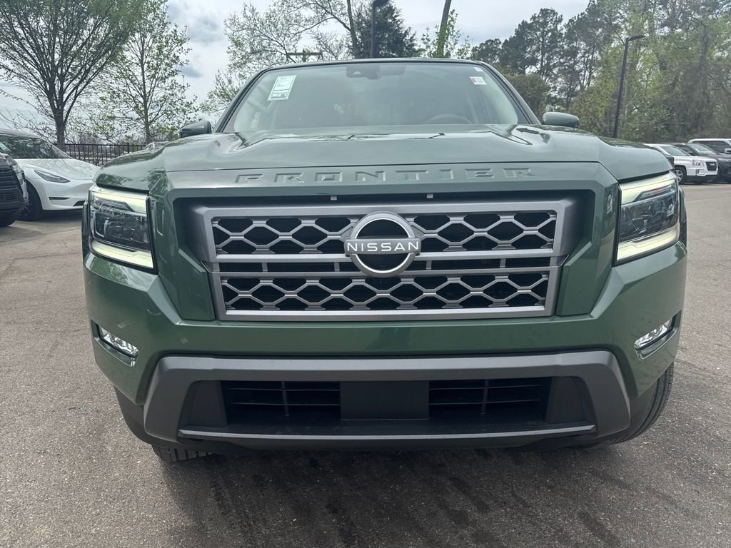 Certified 2024 Nissan Frontier SL image 34