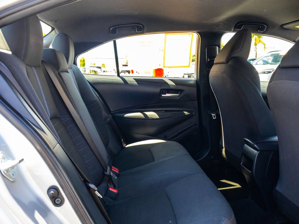 Used 2022 Toyota Corolla SE w/ Carpet Mat Package (TMS) FWD image 16