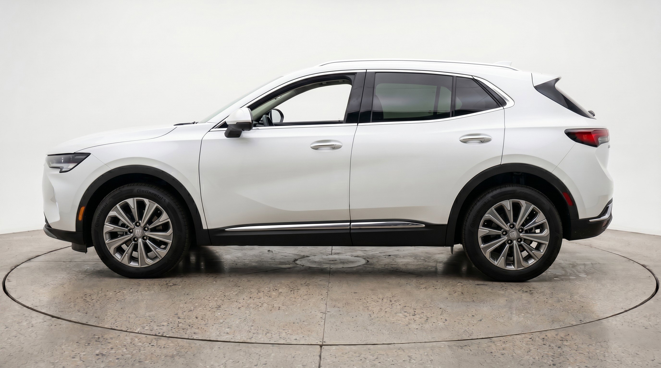 Used 2024 Buick Envision Preferred AWD/4WD image 11