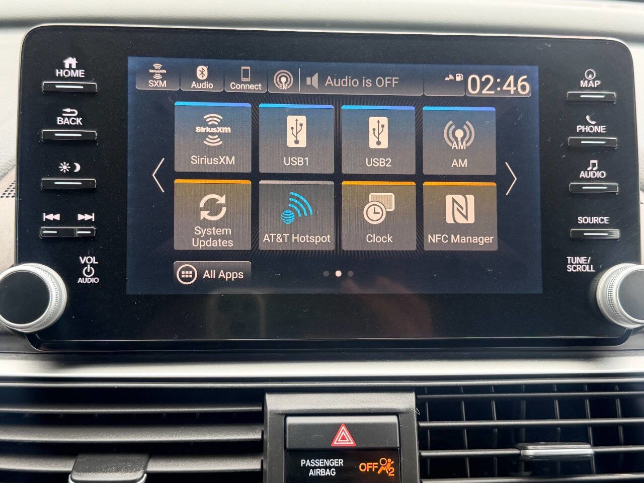 Used 2018 Honda Accord Touring image 39