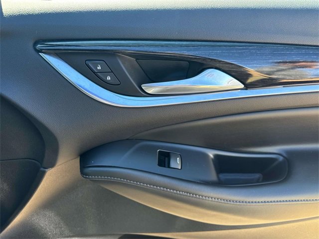 Used 2021 Buick Enclave Avenir w/ Avenir Technology Package image 20