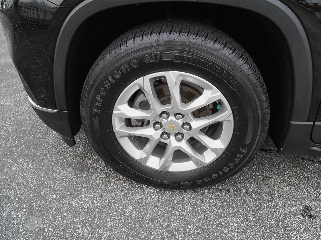 Used 2020 Chevrolet Traverse LT FWD image 35