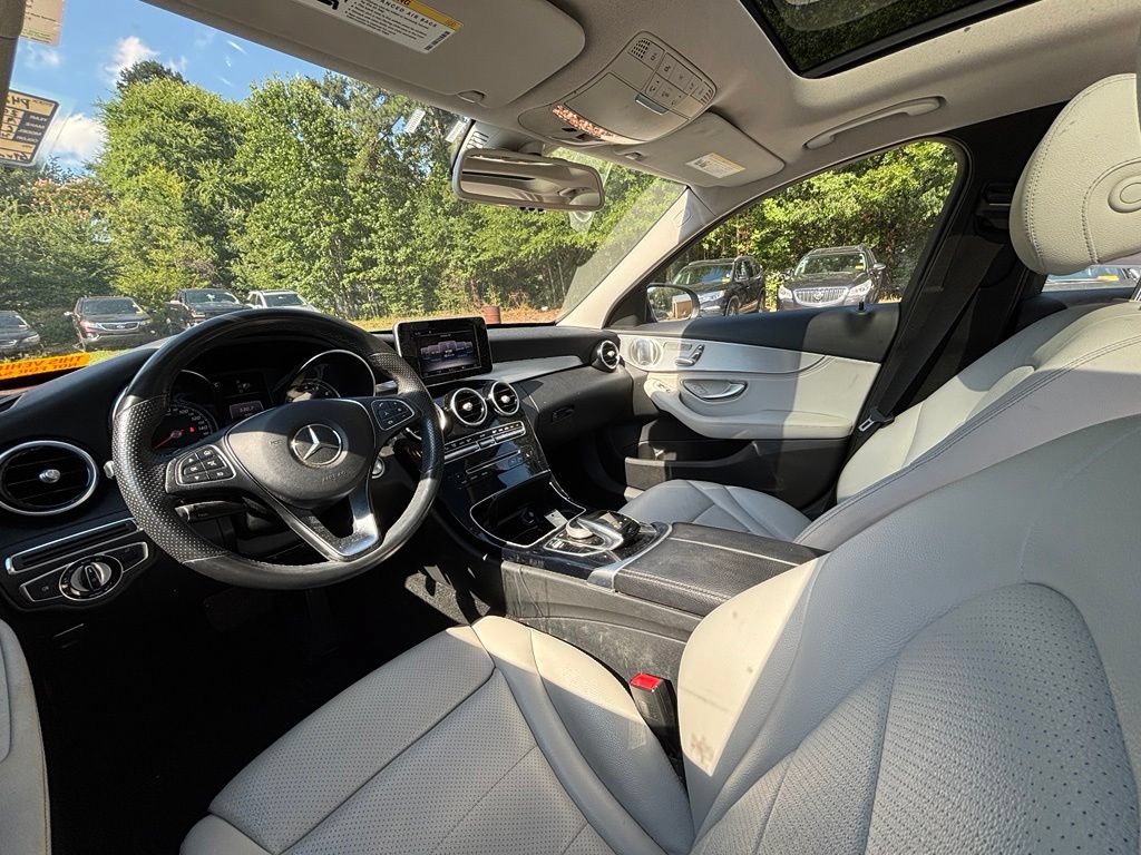 Used 2015 Mercedes-Benz C 300 4MATIC Sedan image 12